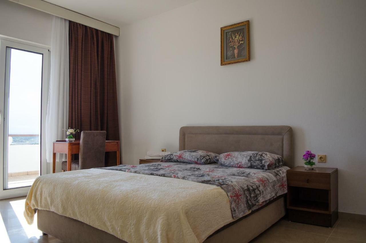 Apartments Basha 1 - Long Beach Улцинь Экстерьер фото